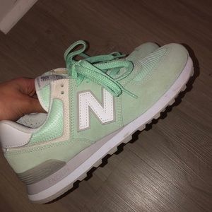 NB shoes classic 574